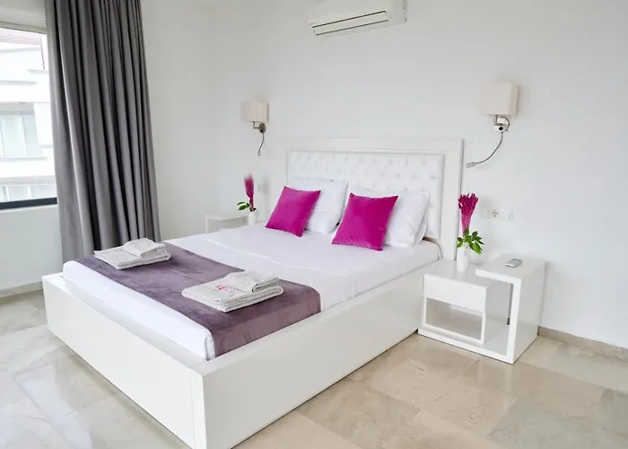 Luxus Skyla Mit 5 Schlafzimmern&meer-blick