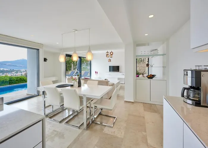 Luxus Skyla Mit 5 Schlafzimmern&meer-blick * Kaş