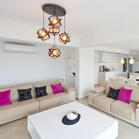 Villa Luxus Skyla Mit 5 Schlafzimmern & Meer-blick Kas