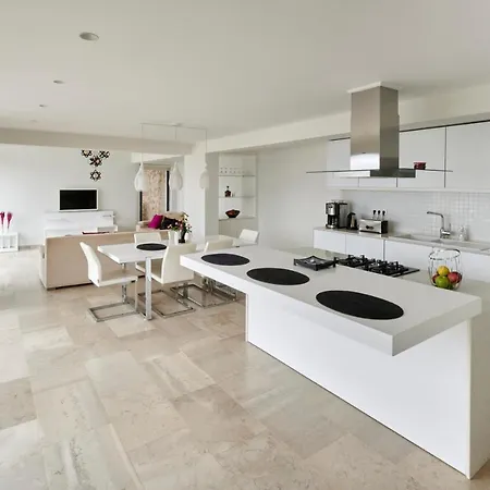 Villa Luxus Skyla Mit 5 Schlafzimmern & Meer-blick *