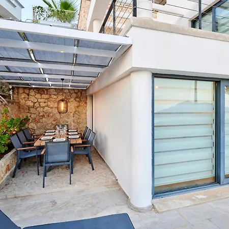 Luxus Skyla Mit 5 Schlafzimmern & Meer-blick Kaş