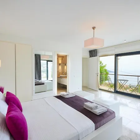 Luxus Skyla Mit 5 Schlafzimmern & Meer-blick Villa